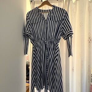 M-L summer beach dress - 10 dollar add on if you buy anything else
